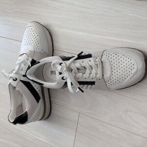 Michael Kors Sneakers